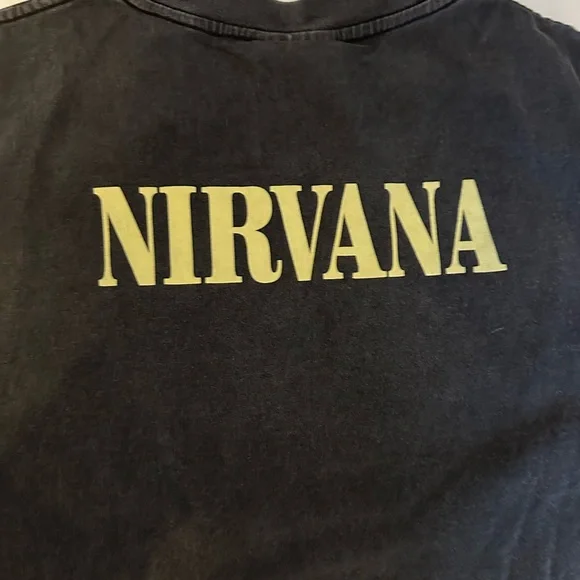 Men’s Vintage Nirvana T-Shirt - Picture 4 of 4